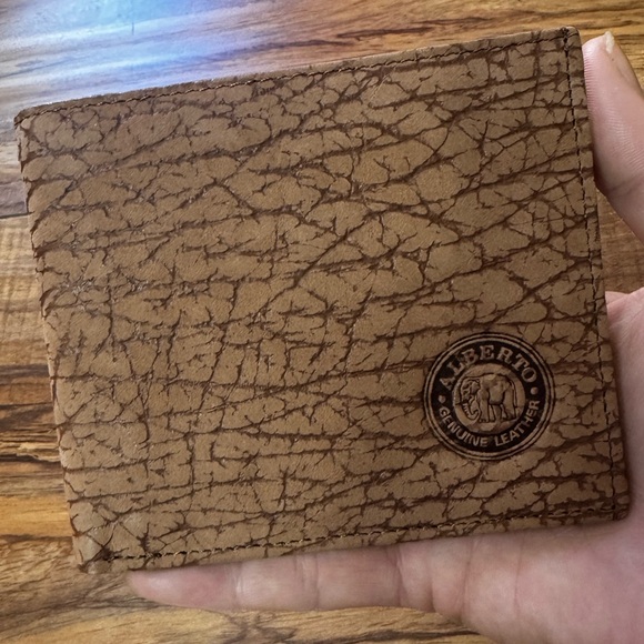 Brown Leather Wallet - Picture 1 of 3